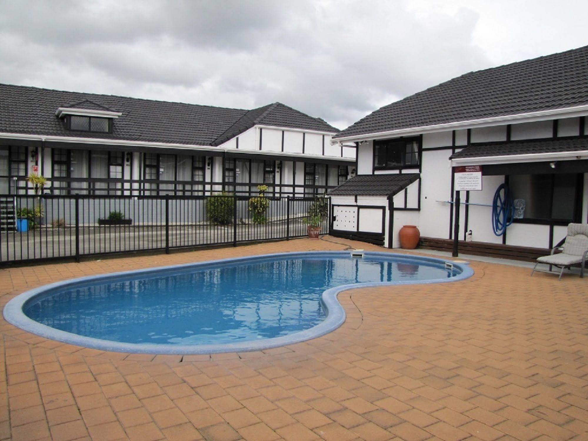 Devonwood Motel Rotorua Exterior photo